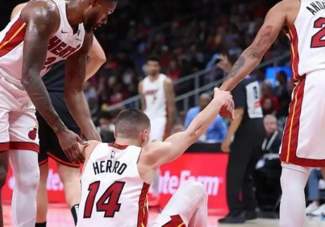 从10连败到附加赛突围!热火要缔造“黒十奇迹”?